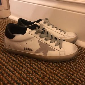 Golden goose size 6
